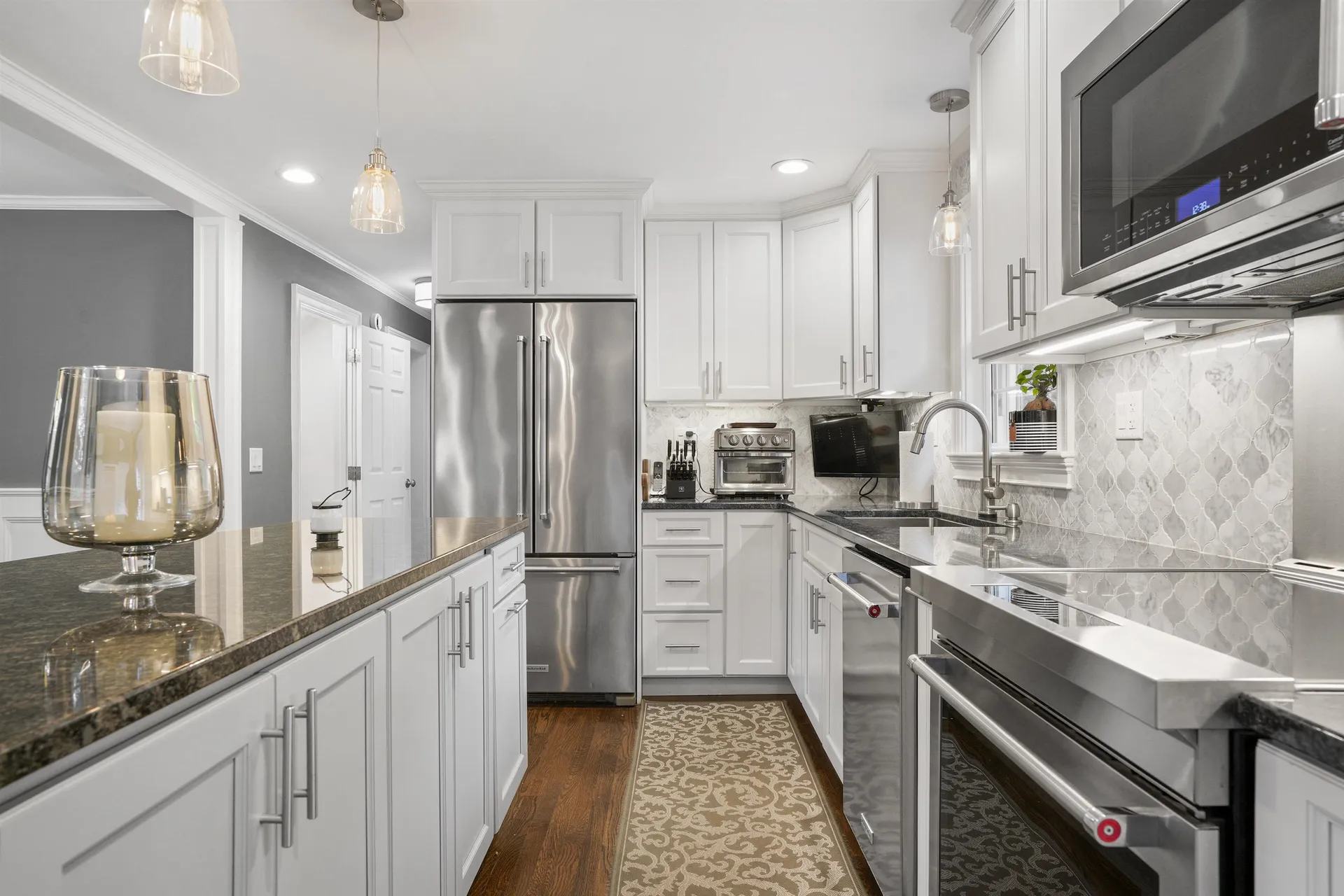 17 Winter Circle Litchfield NH 03052