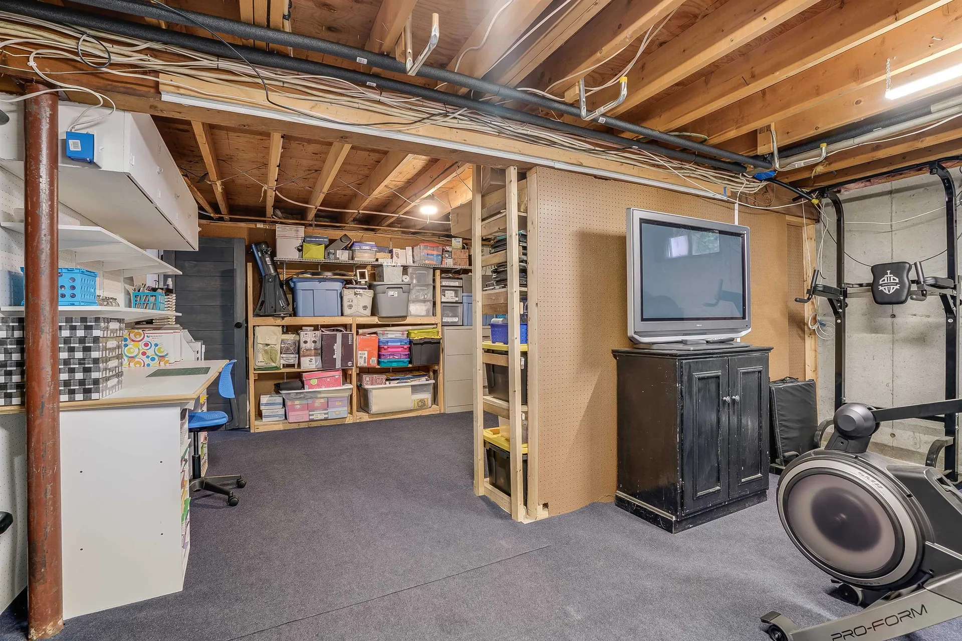 17 Winter Circle Litchfield NH 03052