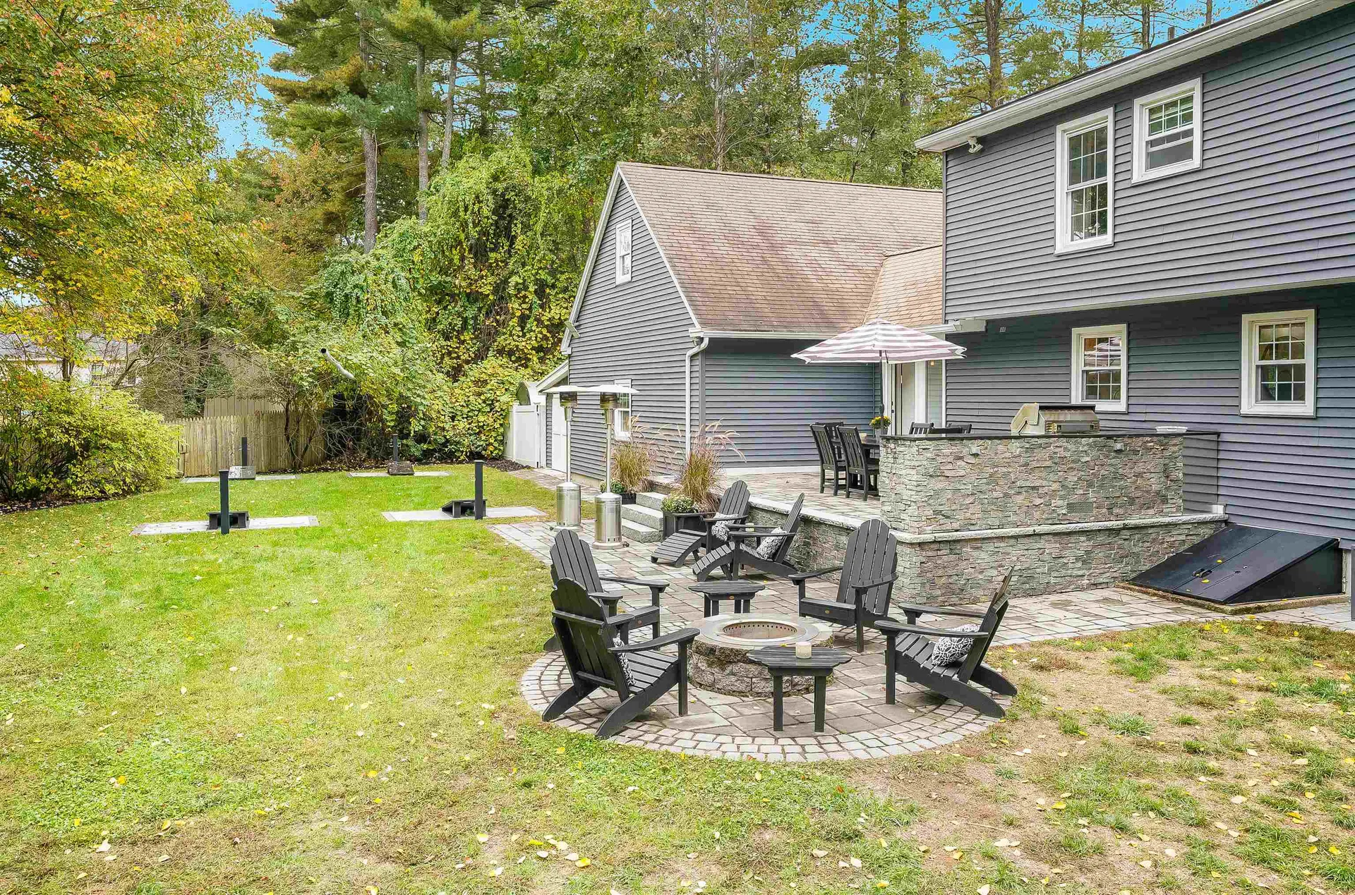 17 Winter Circle Litchfield NH 03052