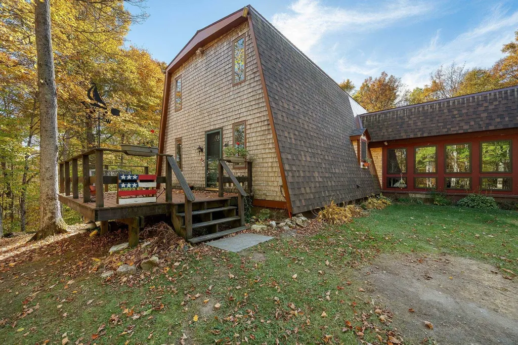 58 Maplecrest Road Barre Town VT 05641