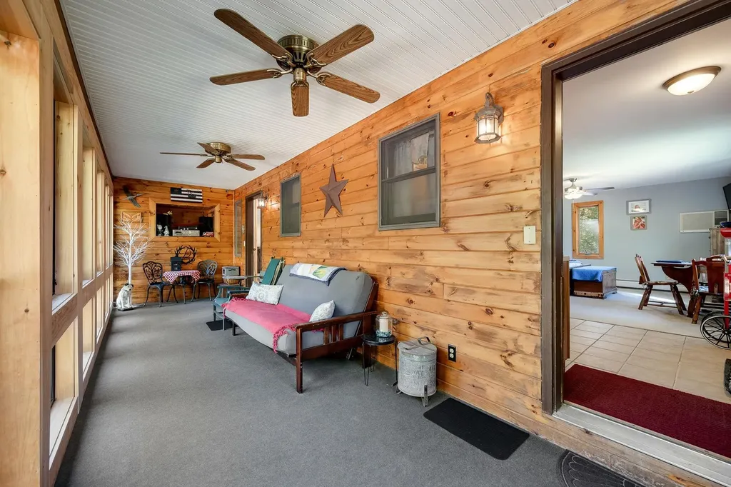 58 Maplecrest Road Barre Town VT 05641