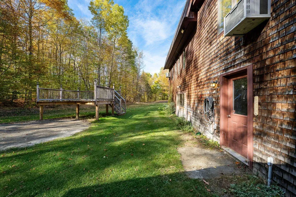 58 Maplecrest Road Barre Town VT 05641