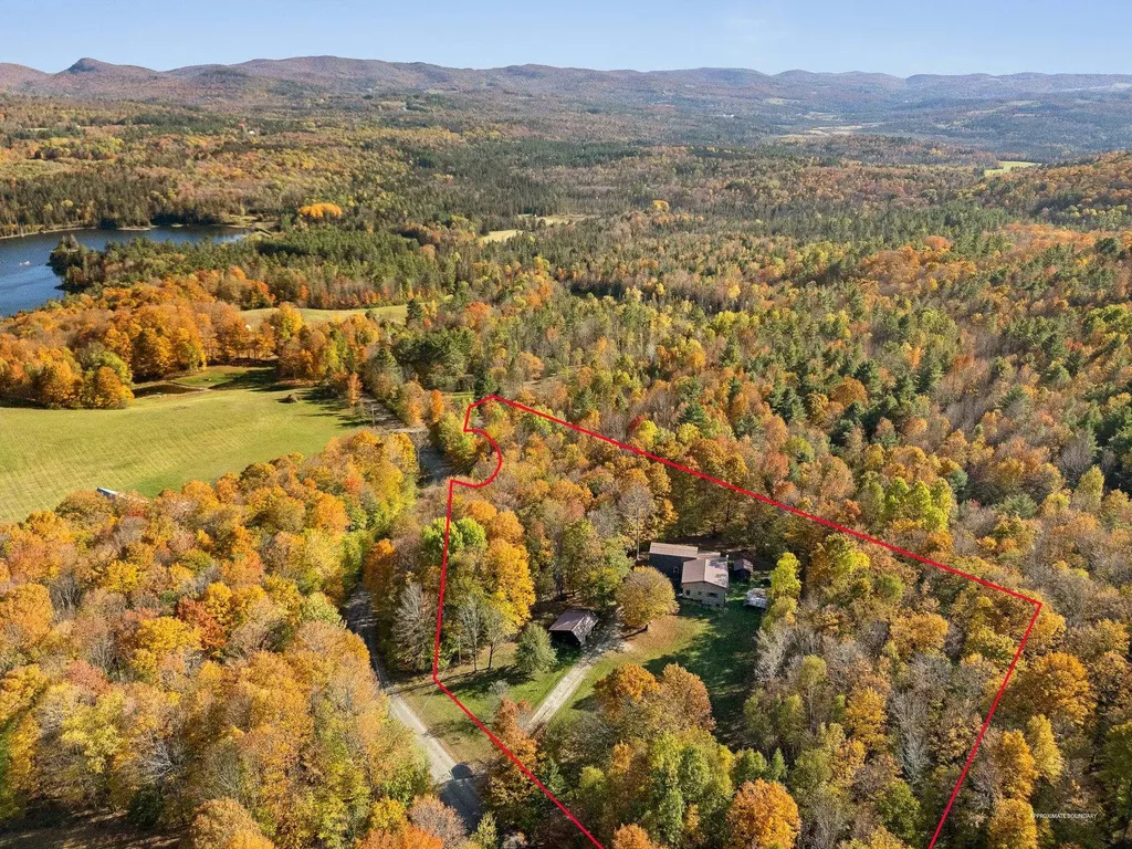 58 Maplecrest Road Barre Town VT 05641