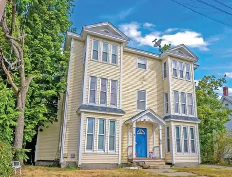 41 Grove Street Farmington NH 03835