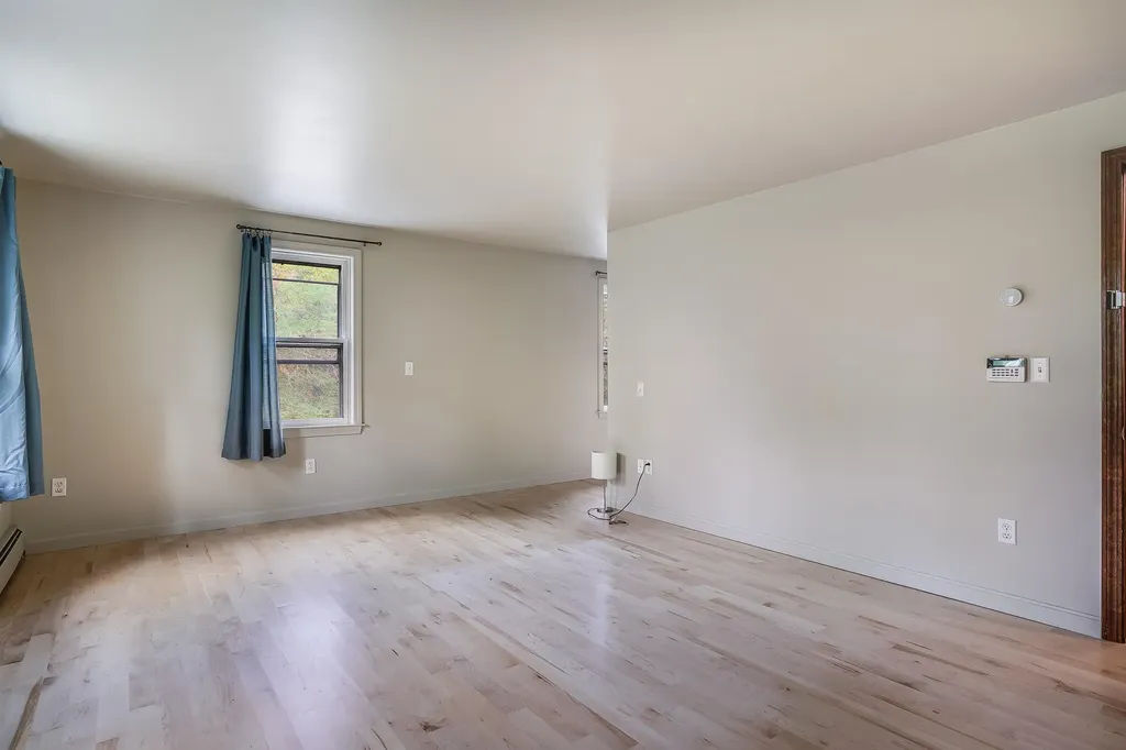 307 Main Street Rindge NH 03461