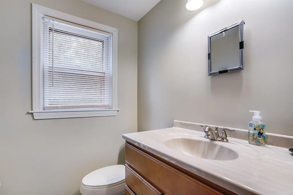 307 Main Street Rindge NH 03461