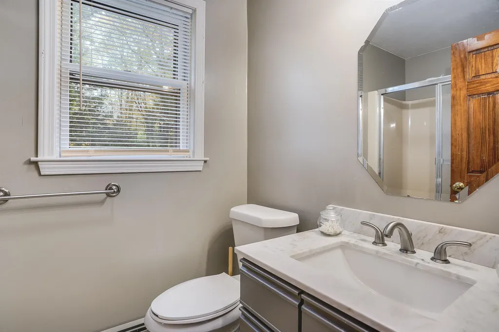 307 Main Street Rindge NH 03461