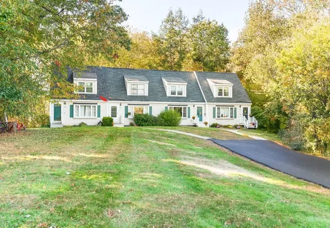 14 Folly Brook Terrace Kingston NH 03848