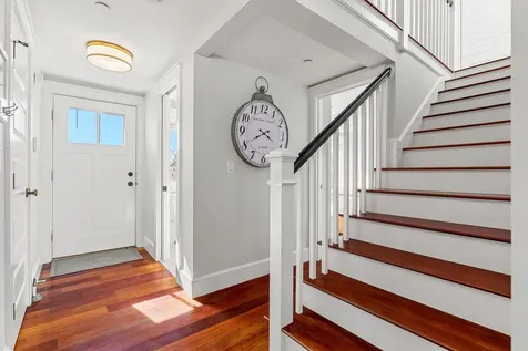 10 Haverhill Avenue Hampton NH 03842