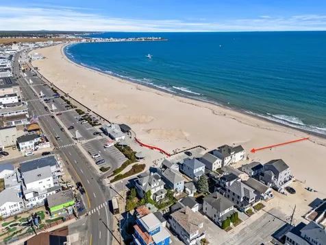 10 Haverhill Avenue Hampton NH 03842