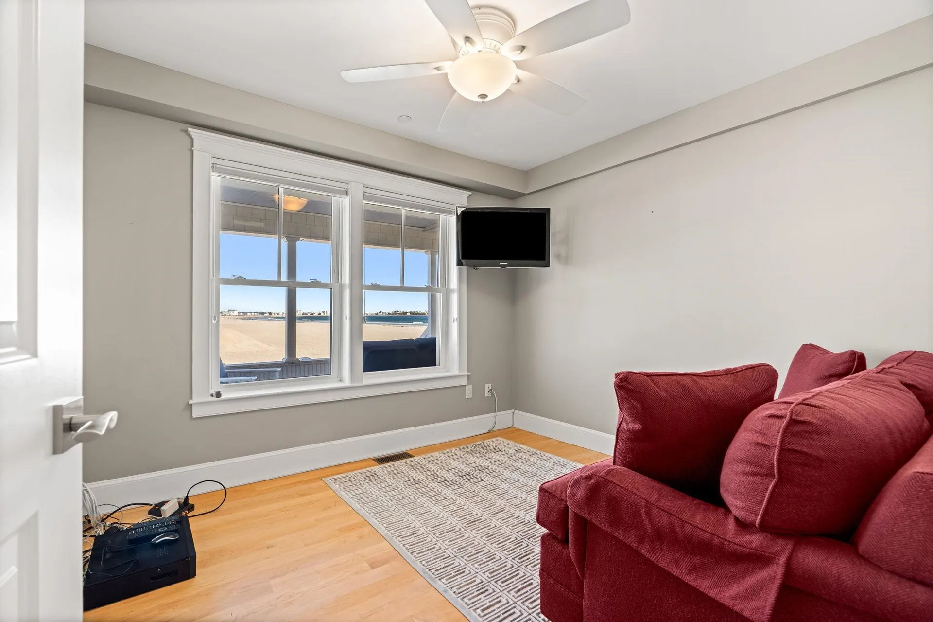 10 Haverhill Avenue Hampton NH 03842