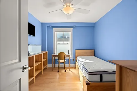 10 Haverhill Avenue Hampton NH 03842