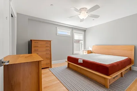 10 Haverhill Avenue Hampton NH 03842