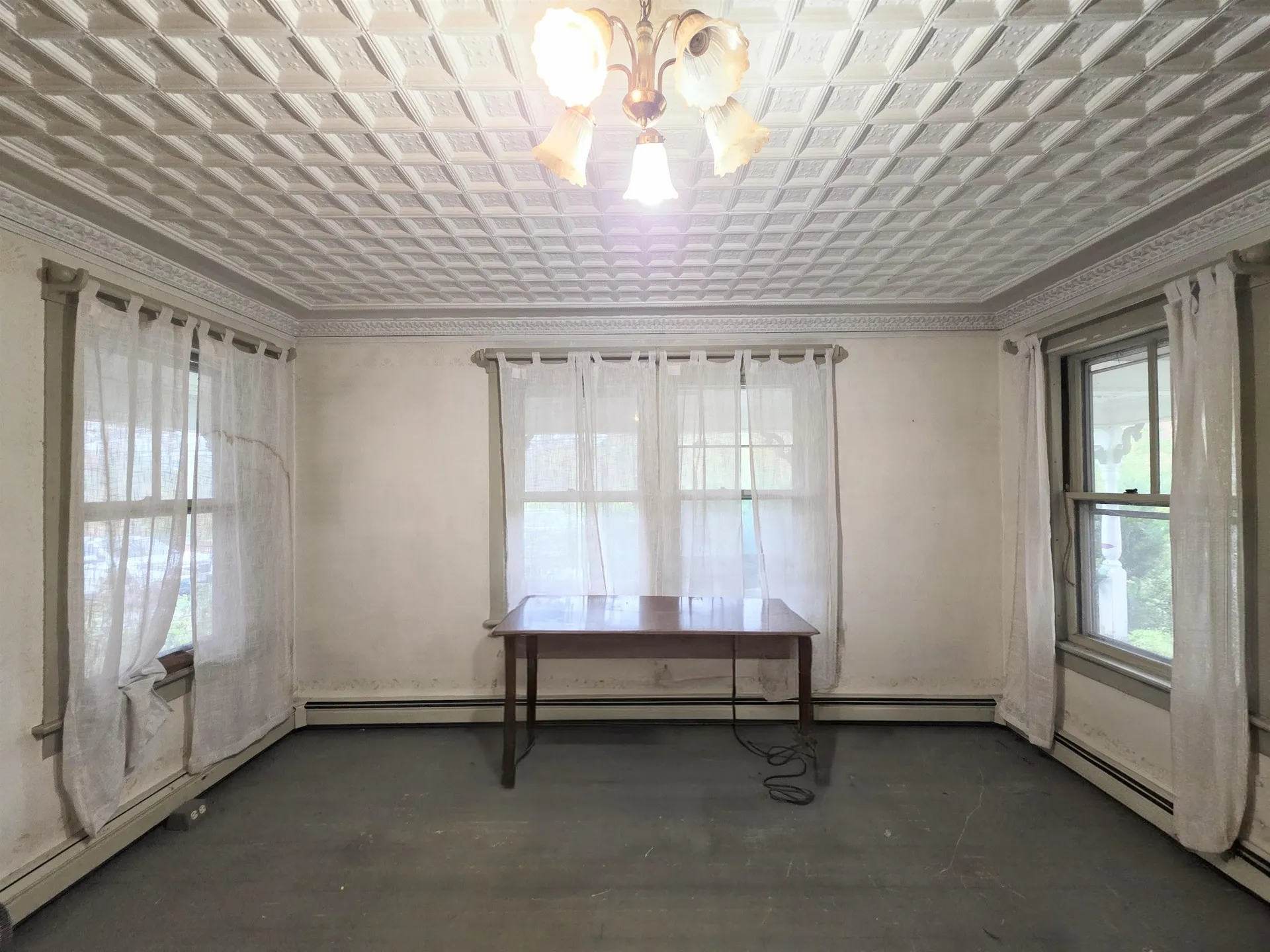 624 South Stark Highway Weare NH 03281