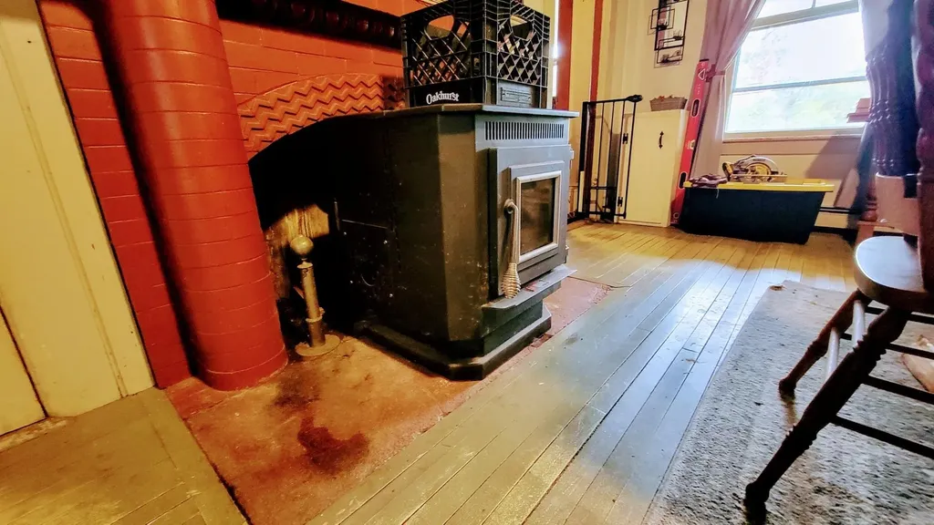 624 South Stark Highway Weare NH 03281