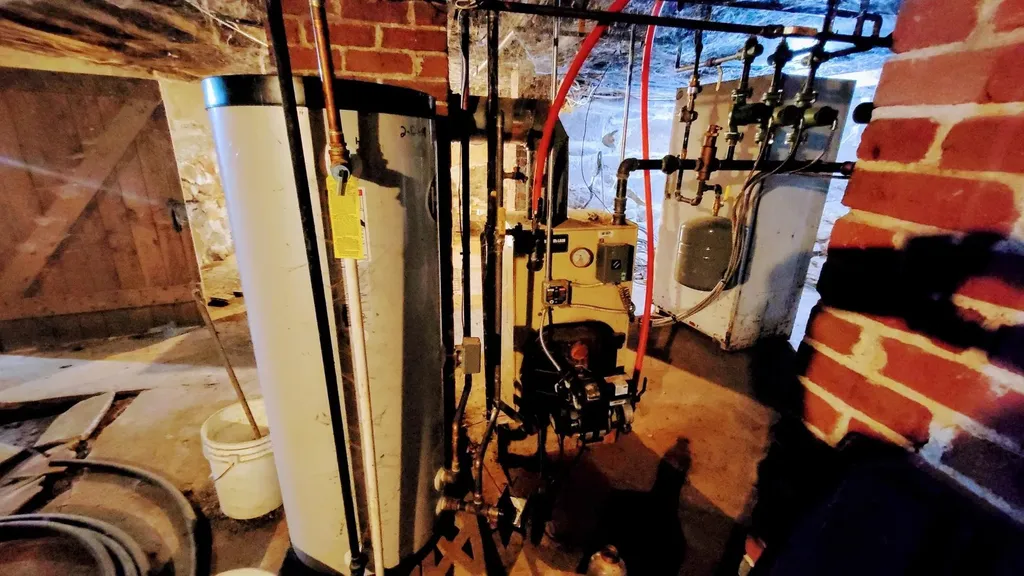 624 South Stark Highway Weare NH 03281