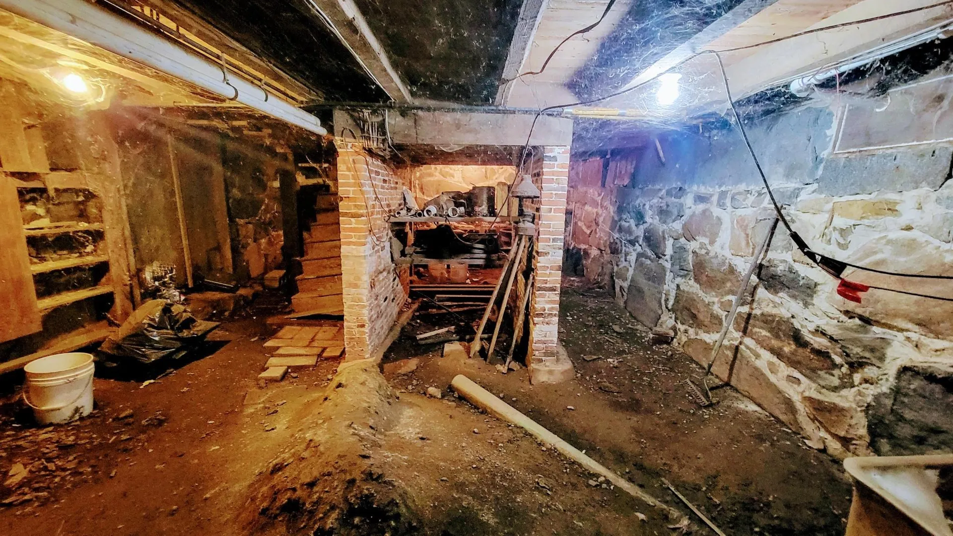 624 South Stark Highway Weare NH 03281