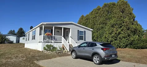 34 Circle Drive Belmont NH 03220