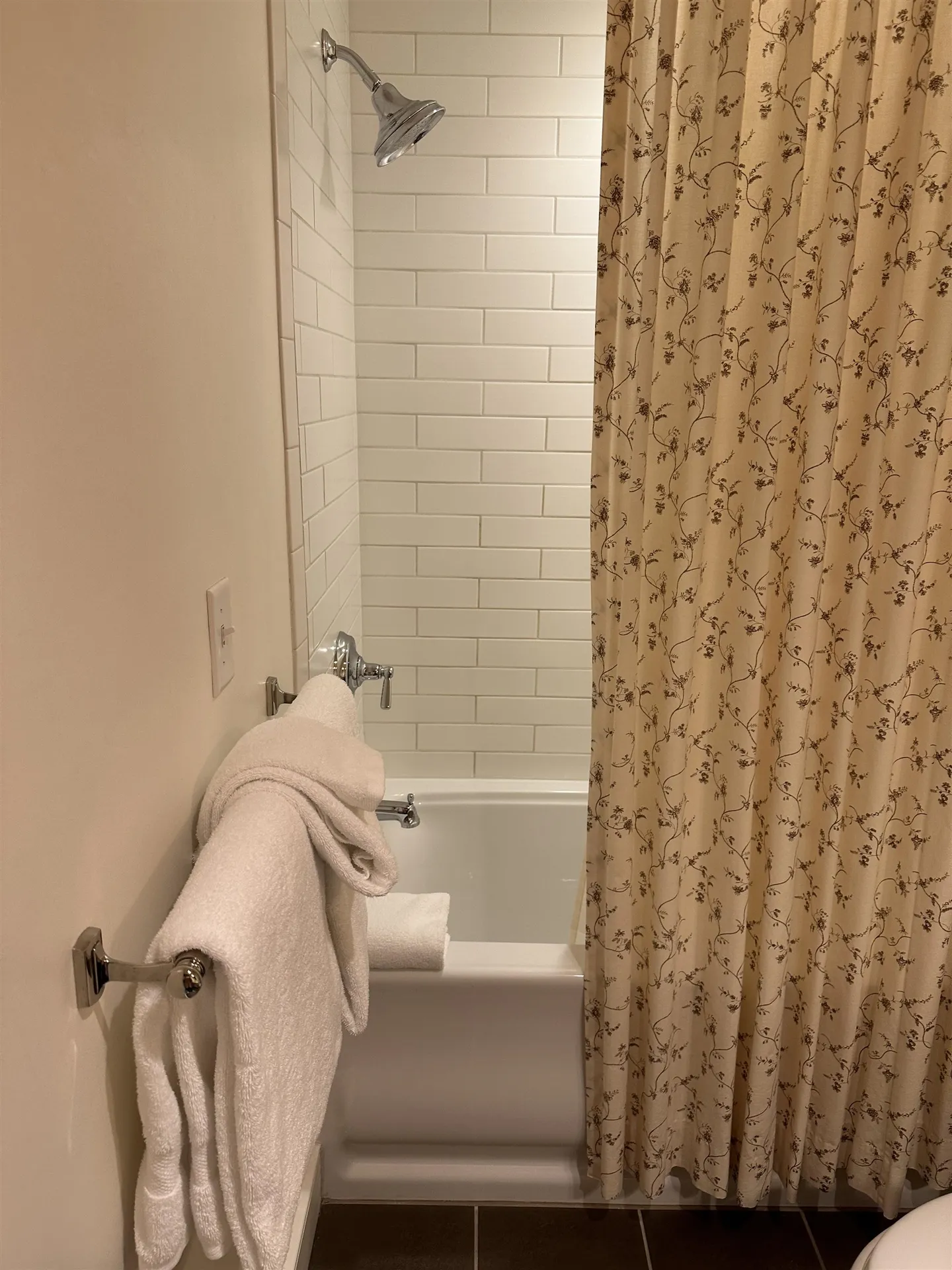 102 Forest Drive Warren VT 05674