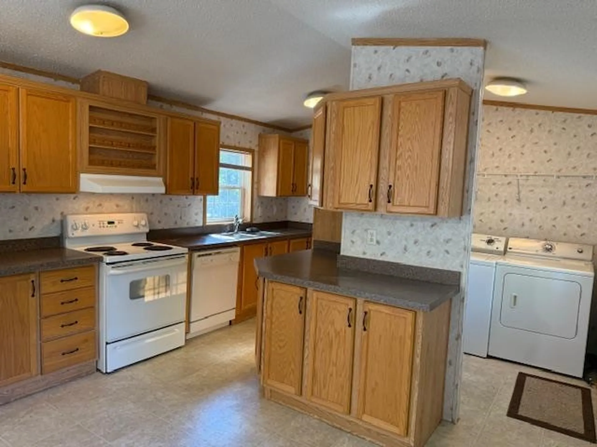 14 Goldfinch Lane Conway NH 03813