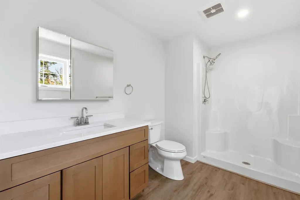 20 Twin Tip Terrace Lincoln NH 03251