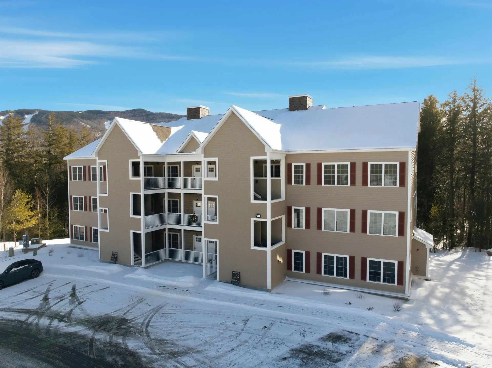 20 Twin Tip Terrace Lincoln NH 03251