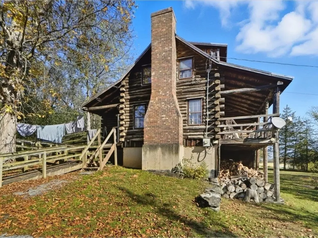 3513 Sand Road Ferrisburgh VT 05456