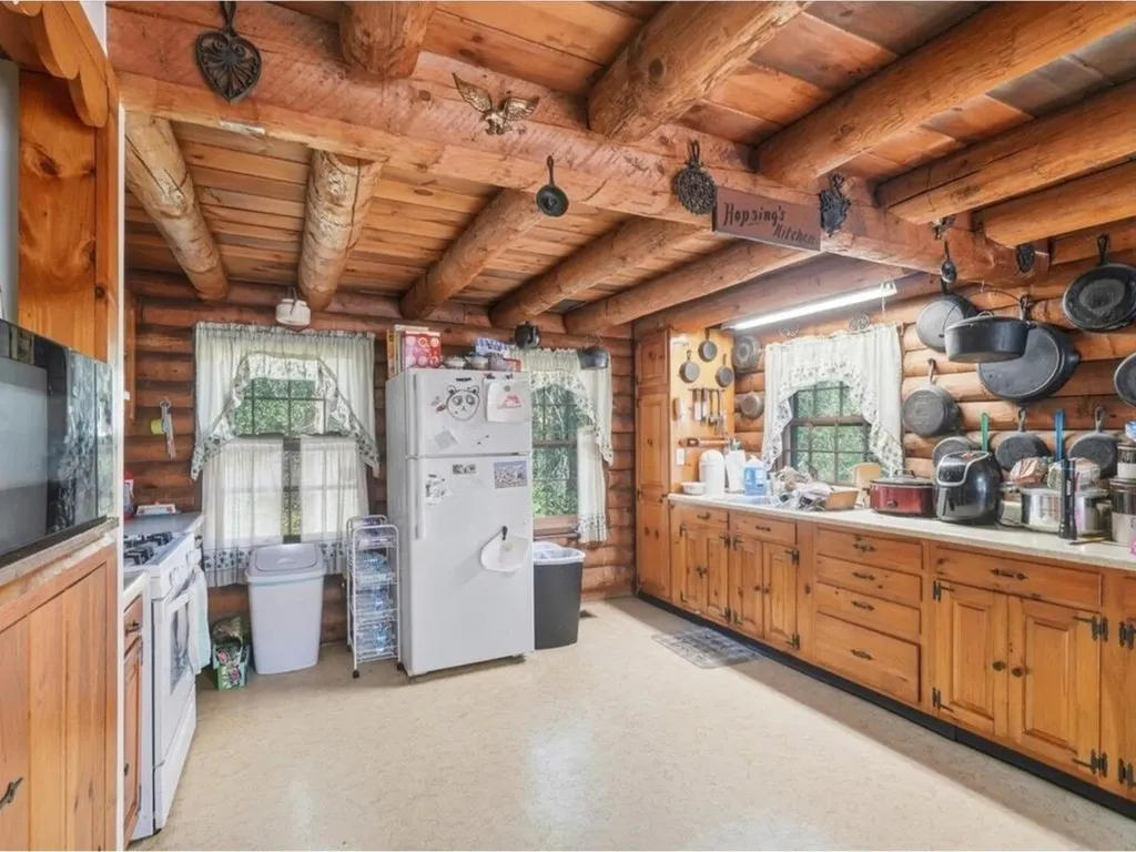 3513 Sand Road Ferrisburgh VT 05456