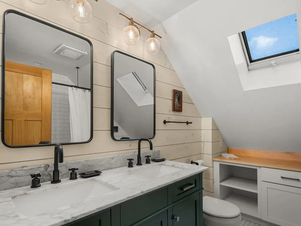 1464 Huntington Road Richmond VT 05477