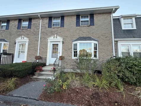 118 Fieldstone Drive Londonderry NH 03053