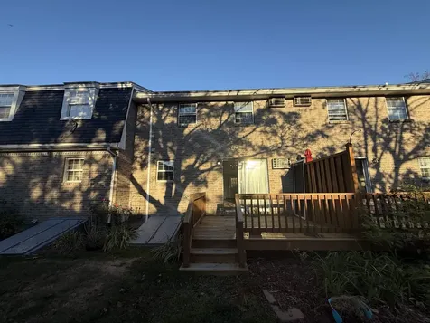 118 Fieldstone Drive Londonderry NH 03053