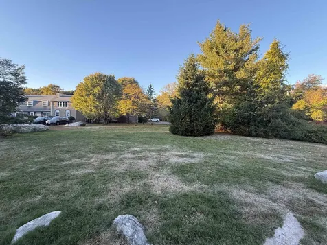 118 Fieldstone Drive Londonderry NH 03053