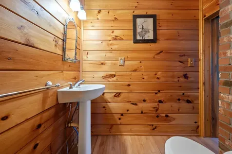 89 Pearl Street St. Johnsbury VT 05819