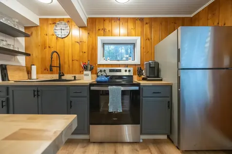 555 Stage Road Sanbornton NH 03269