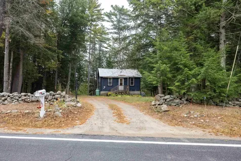 555 Stage Road Sanbornton NH 03269