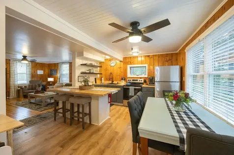 555 Stage Road Sanbornton NH 03269