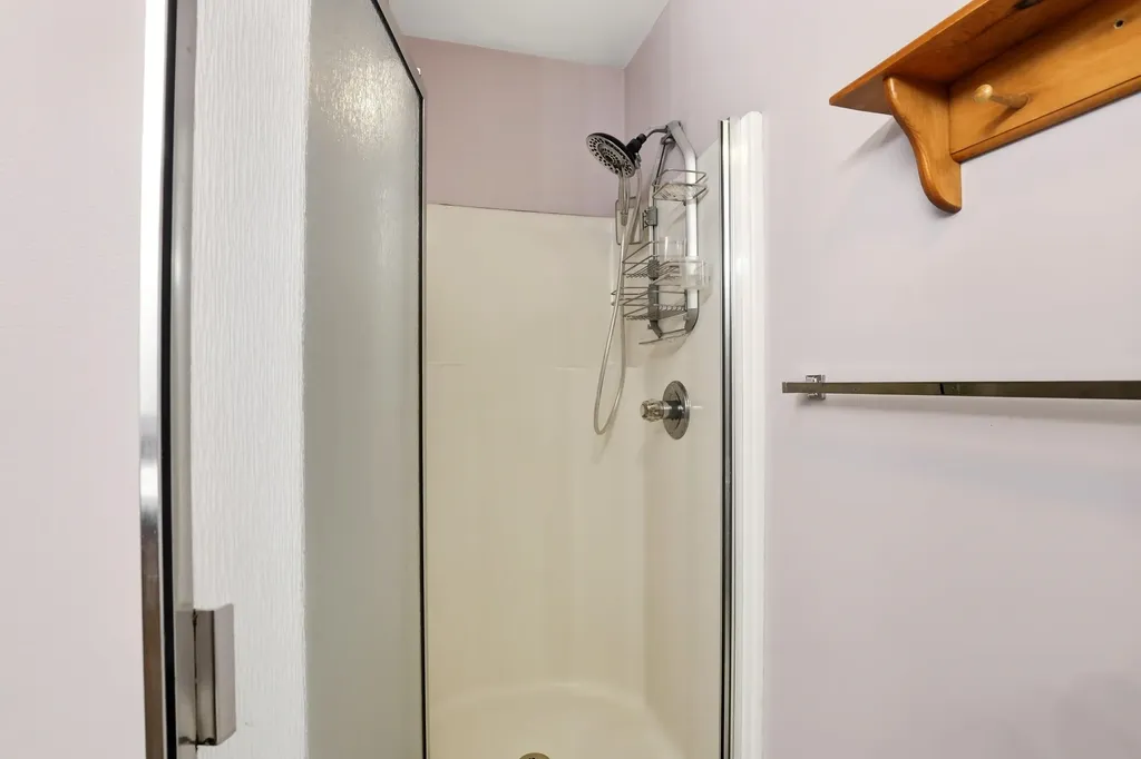 180 Gulf Road Northwood NH 03261