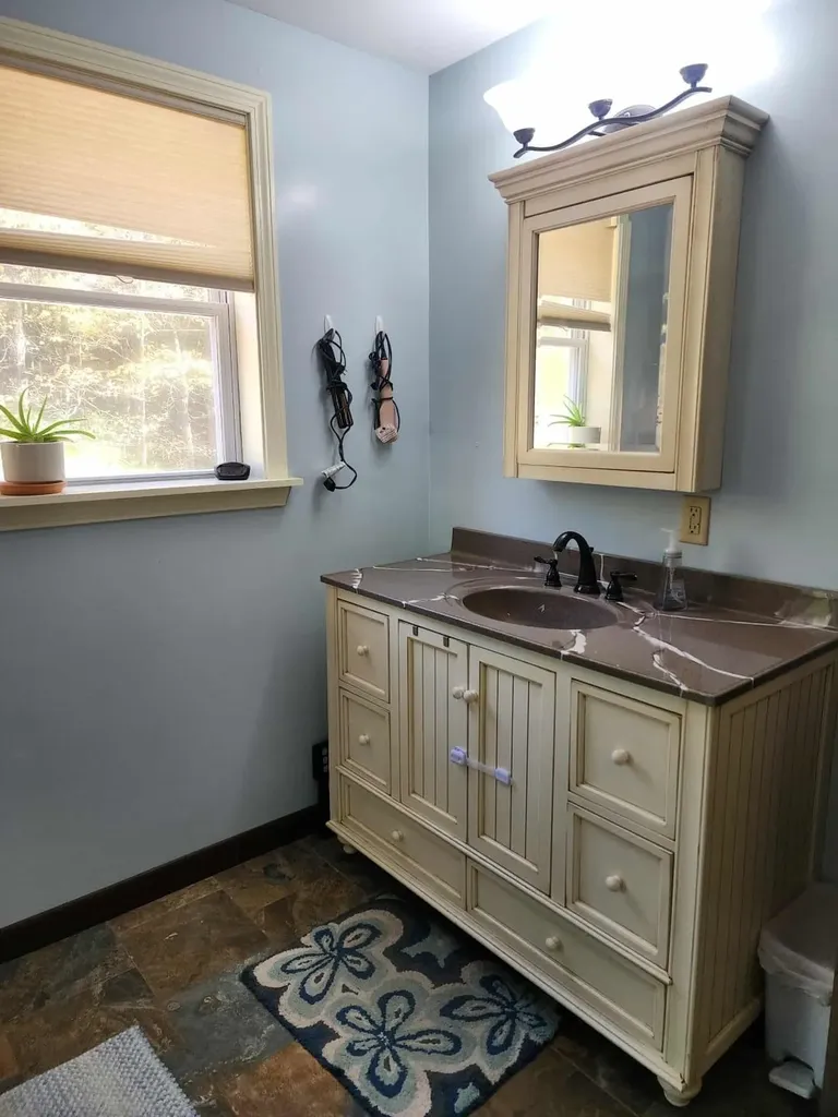 290 Guilford Street Brattleboro VT 05301