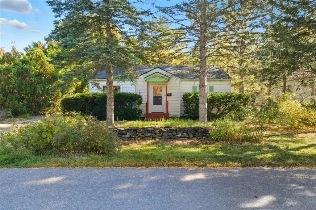 36 Peterson Terrace South Burlington VT 05403