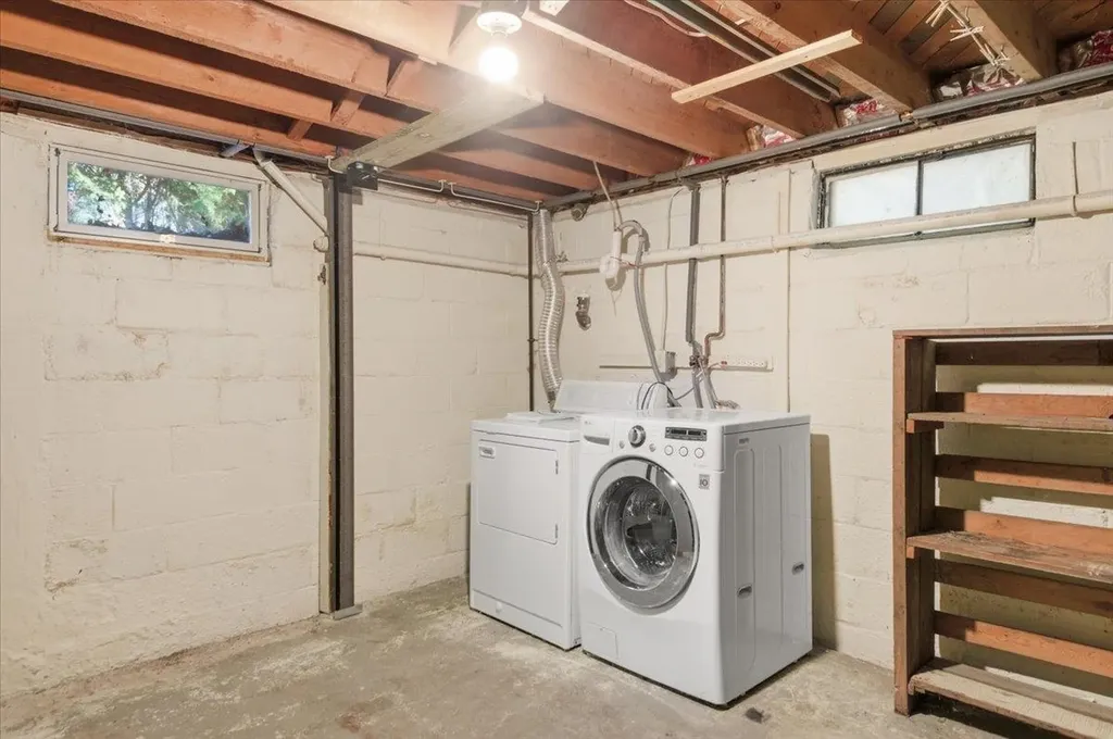 36 Peterson Terrace South Burlington VT 05403