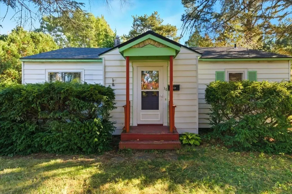 36 Peterson Terrace South Burlington VT 05403