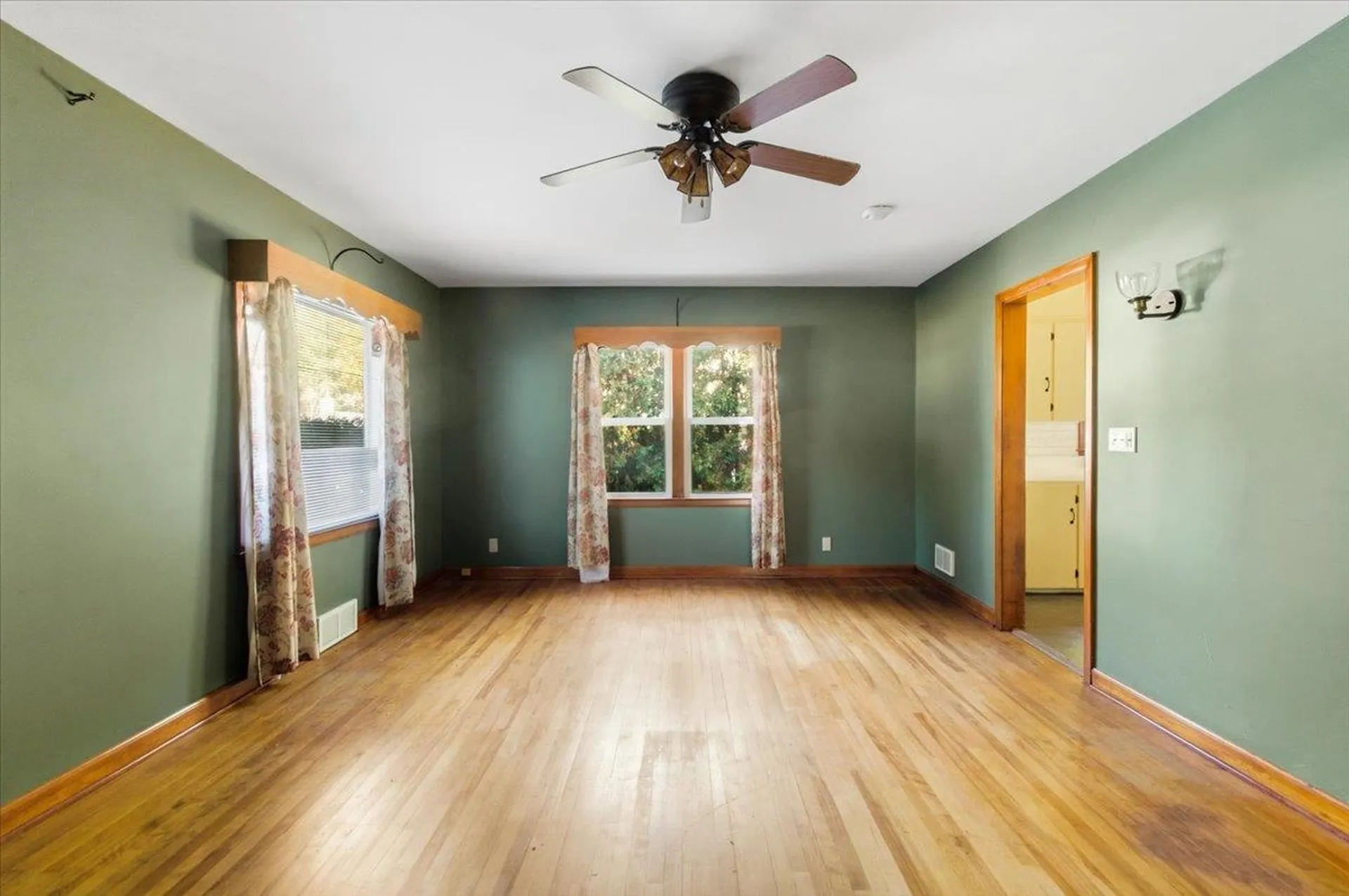 36 Peterson Terrace South Burlington VT 05403