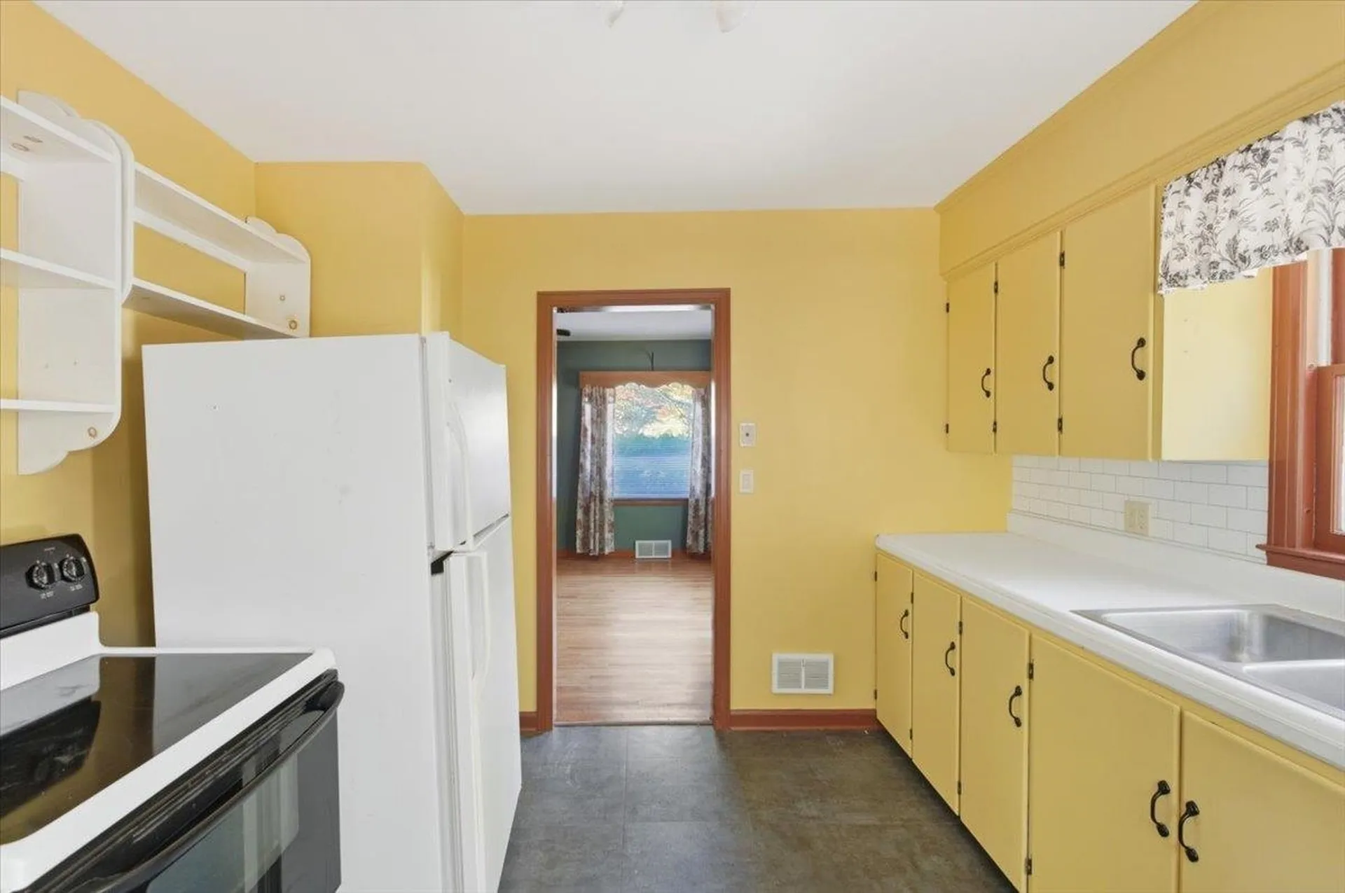 36 Peterson Terrace South Burlington VT 05403