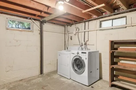 36 Peterson Terrace South Burlington VT 05403