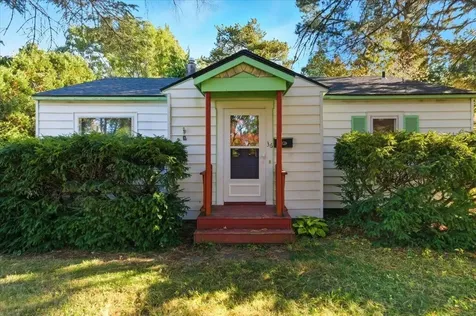 36 Peterson Terrace South Burlington VT 05403