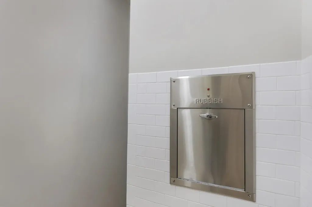 12 Braemoor Woods Road Salem NH 03079