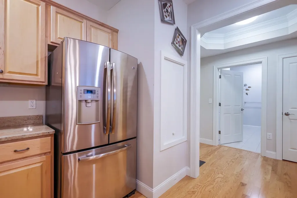 12 Braemoor Woods Road Salem NH 03079