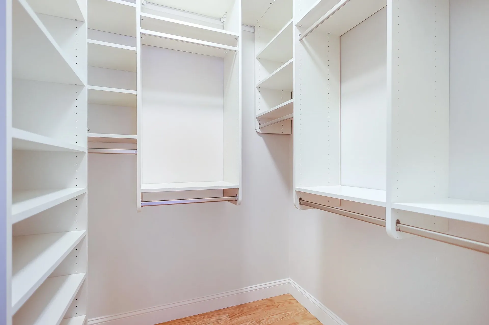 12 Braemoor Woods Road Salem NH 03079