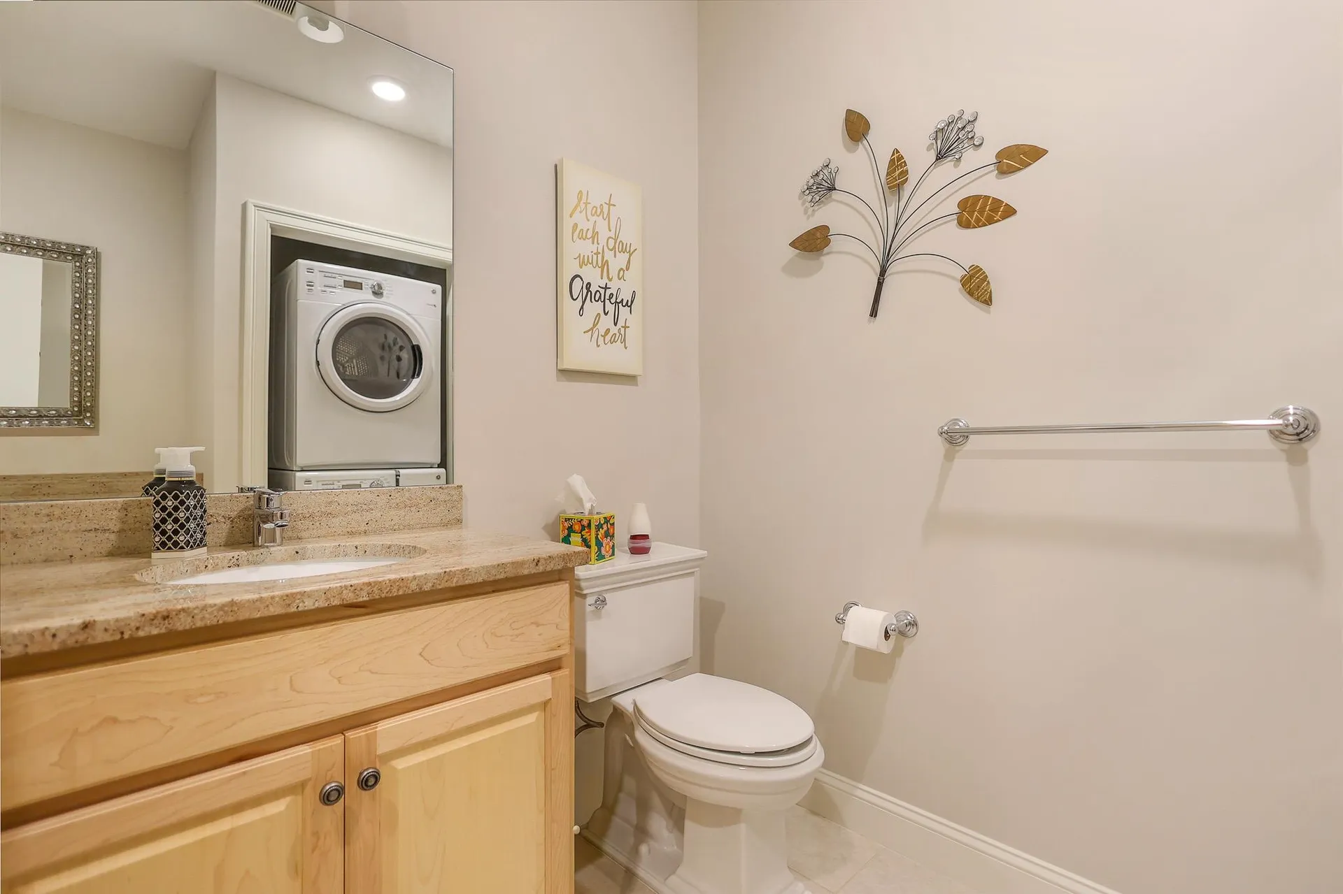 12 Braemoor Woods Road Salem NH 03079