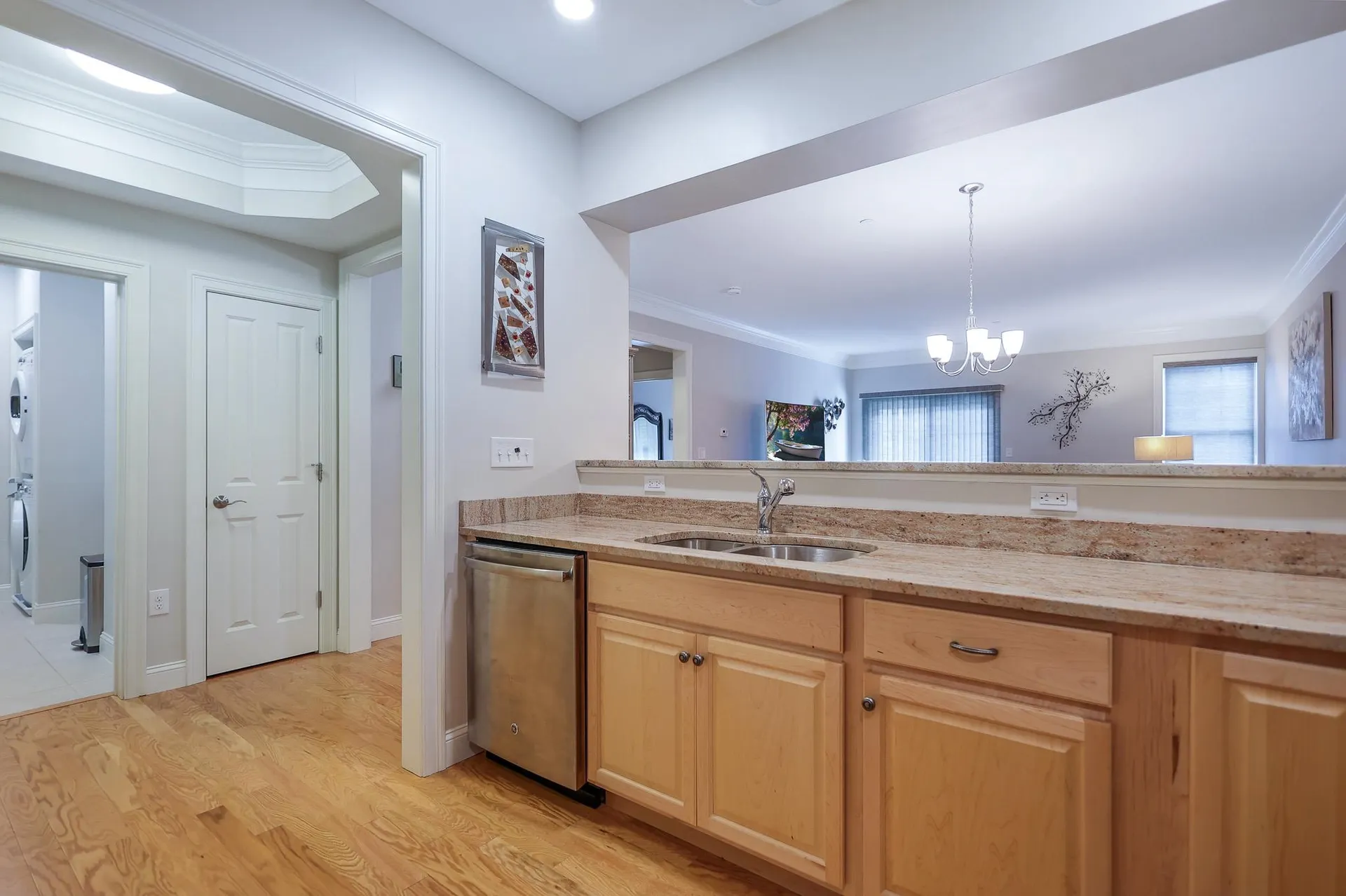 12 Braemoor Woods Road Salem NH 03079